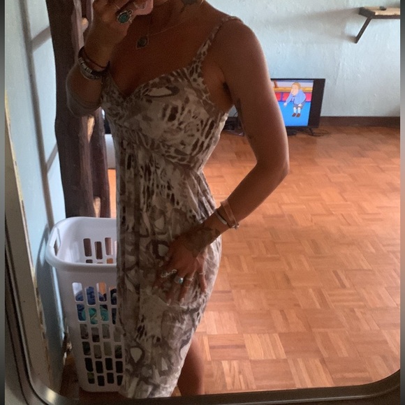 VENUS dress - Picture 1 of 7